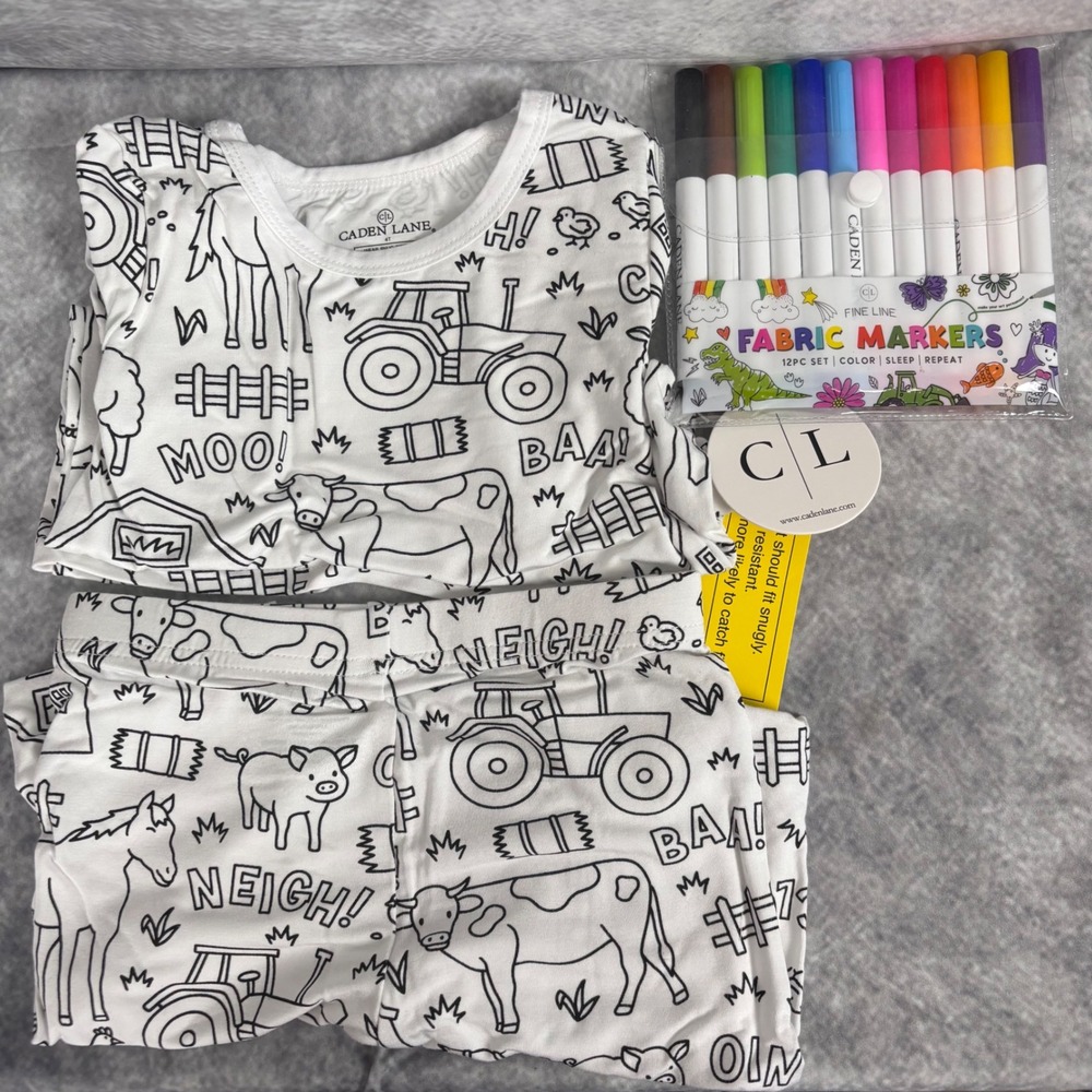 Caden Lane Colorable Two Piece Pajama Set Color Me Farm Animals NWT 4T